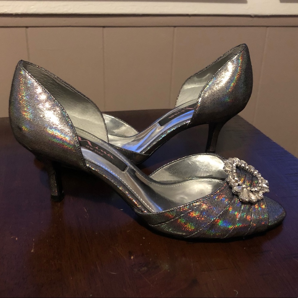 Nina Pumps - Picture 2 of 3